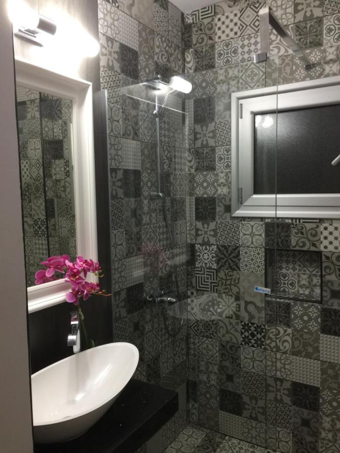 Pearl City View Apartment Paphos Exterior foto